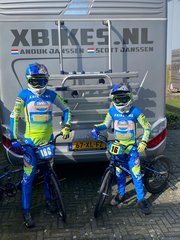 waarschijnlijk voetstappen badminton Custom Made Kleding - dé complete BMX-shop met persoonlijke aandacht voor  jou